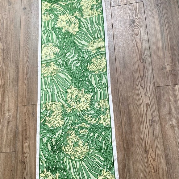 Hand Made Czech Republic Natural Silk Scarf  16/67” - Picture 3 of 8